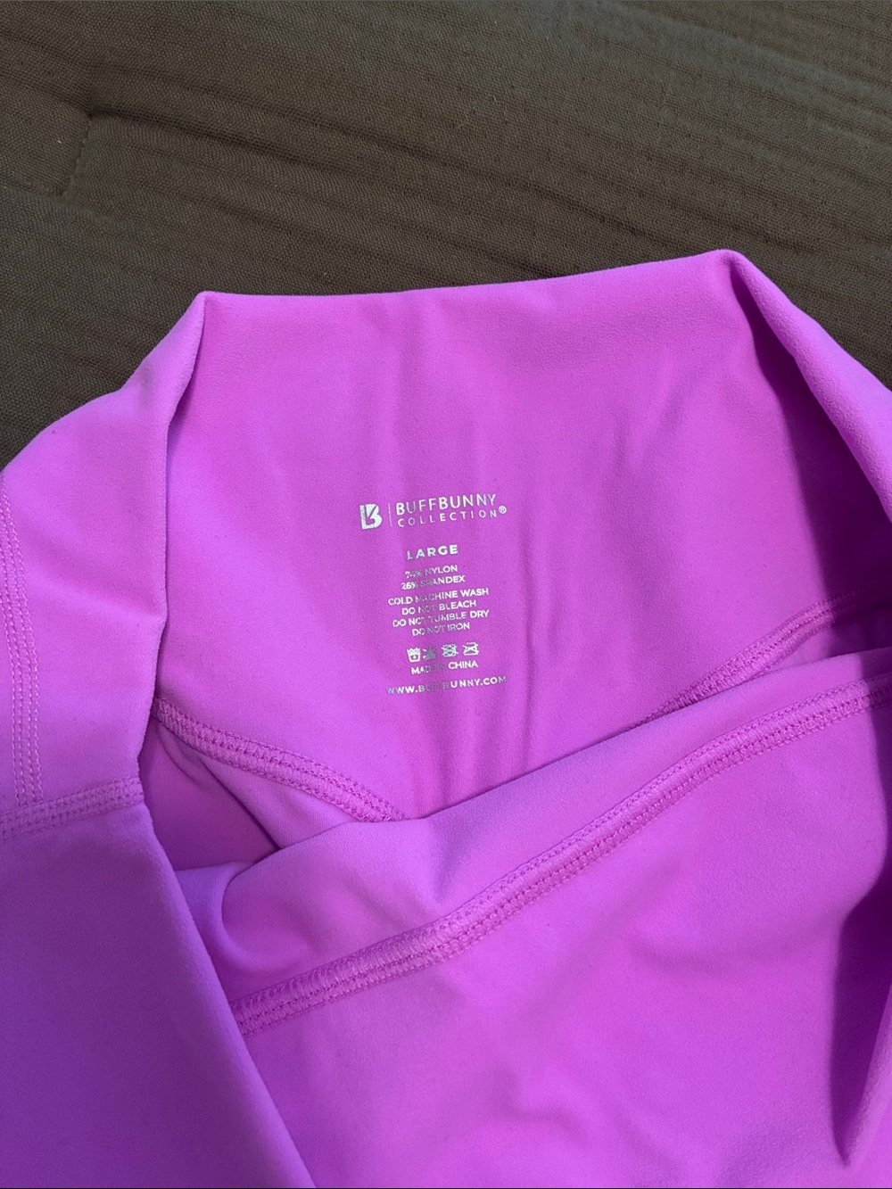 Buff bunny Women’s High-Waist Performance Shorts — Pink - Picture 3 of 3